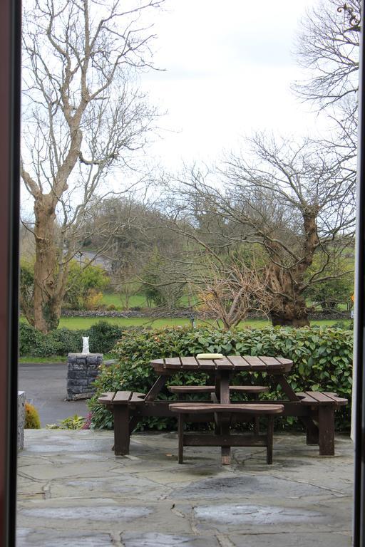 Carrowntober House B & B Oughterard Bagian luar foto