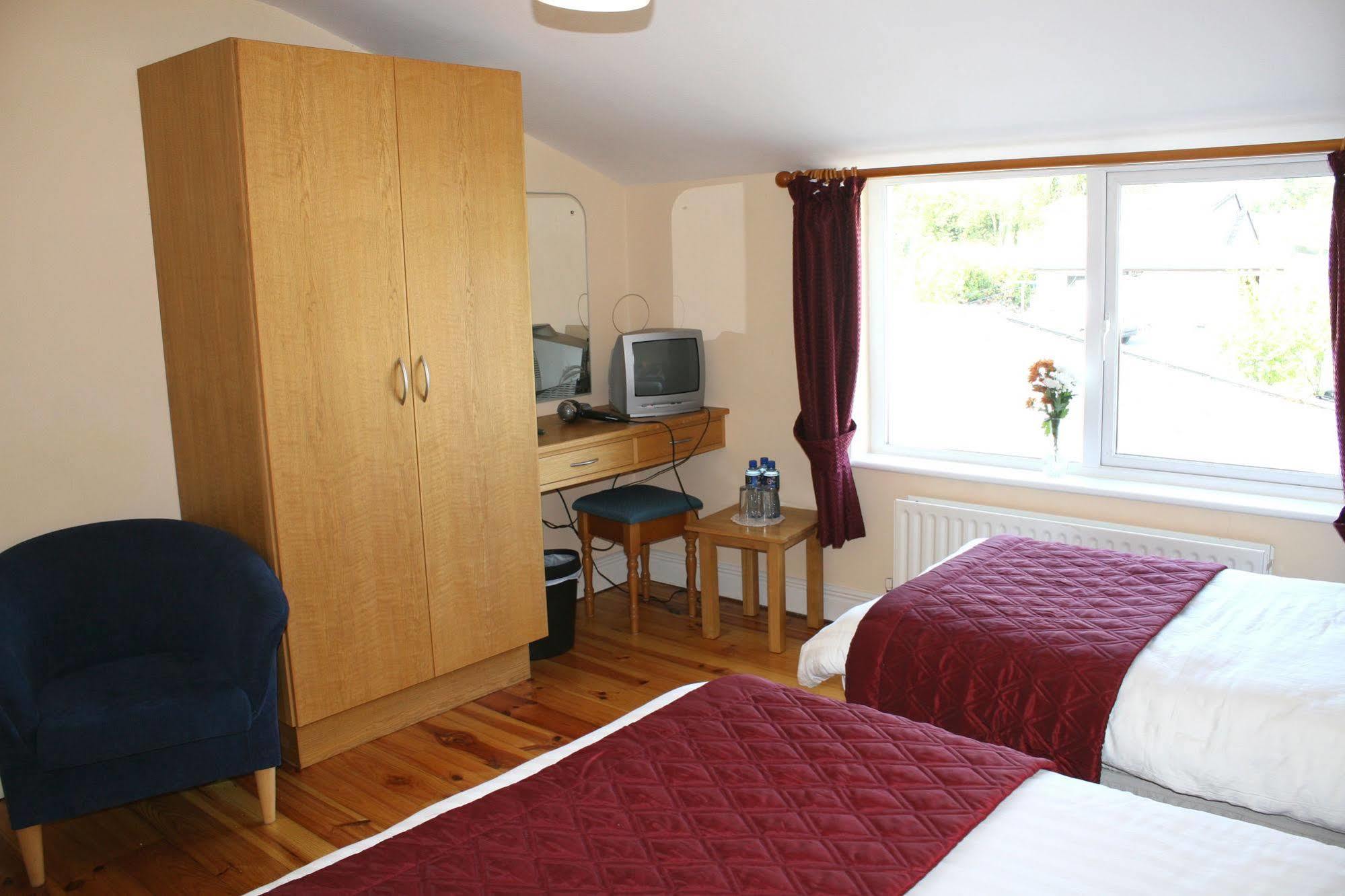 Carrowntober House B & B Oughterard Bagian luar foto